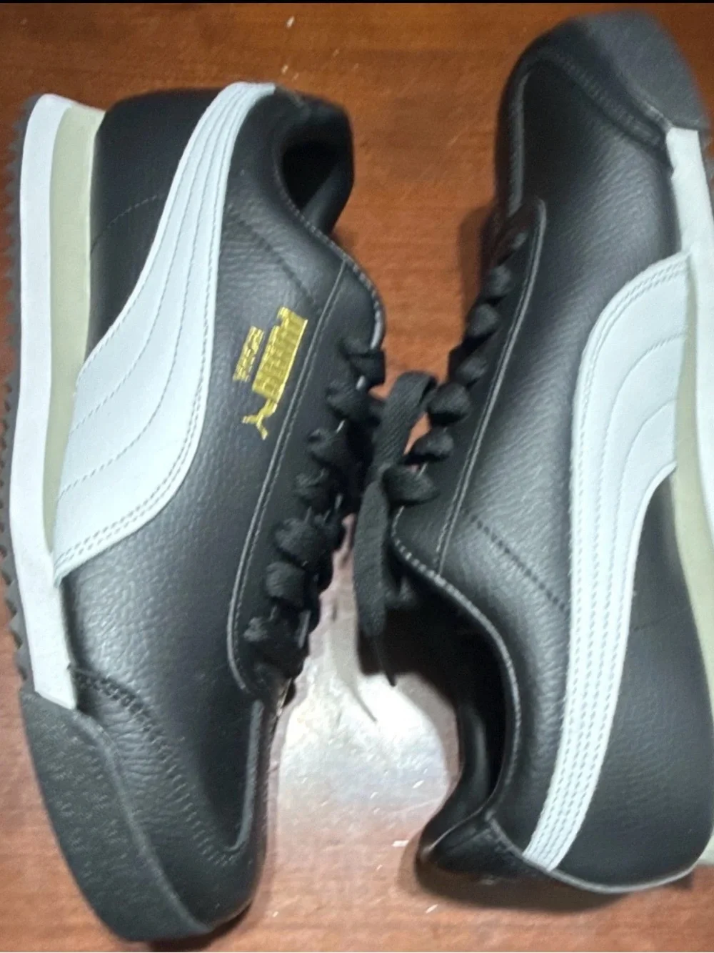 Puma Roma Men's Black with White Formstrip Leather Sneakers